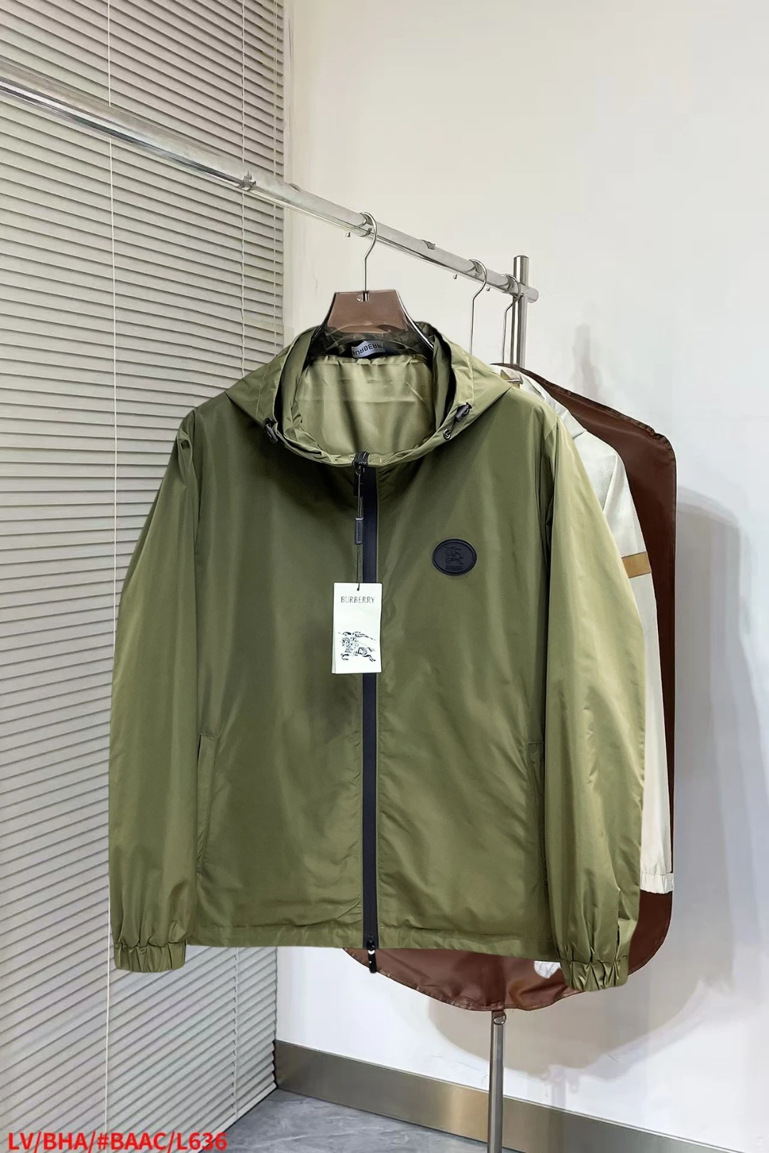 Burberry Jackets — 0aada9af