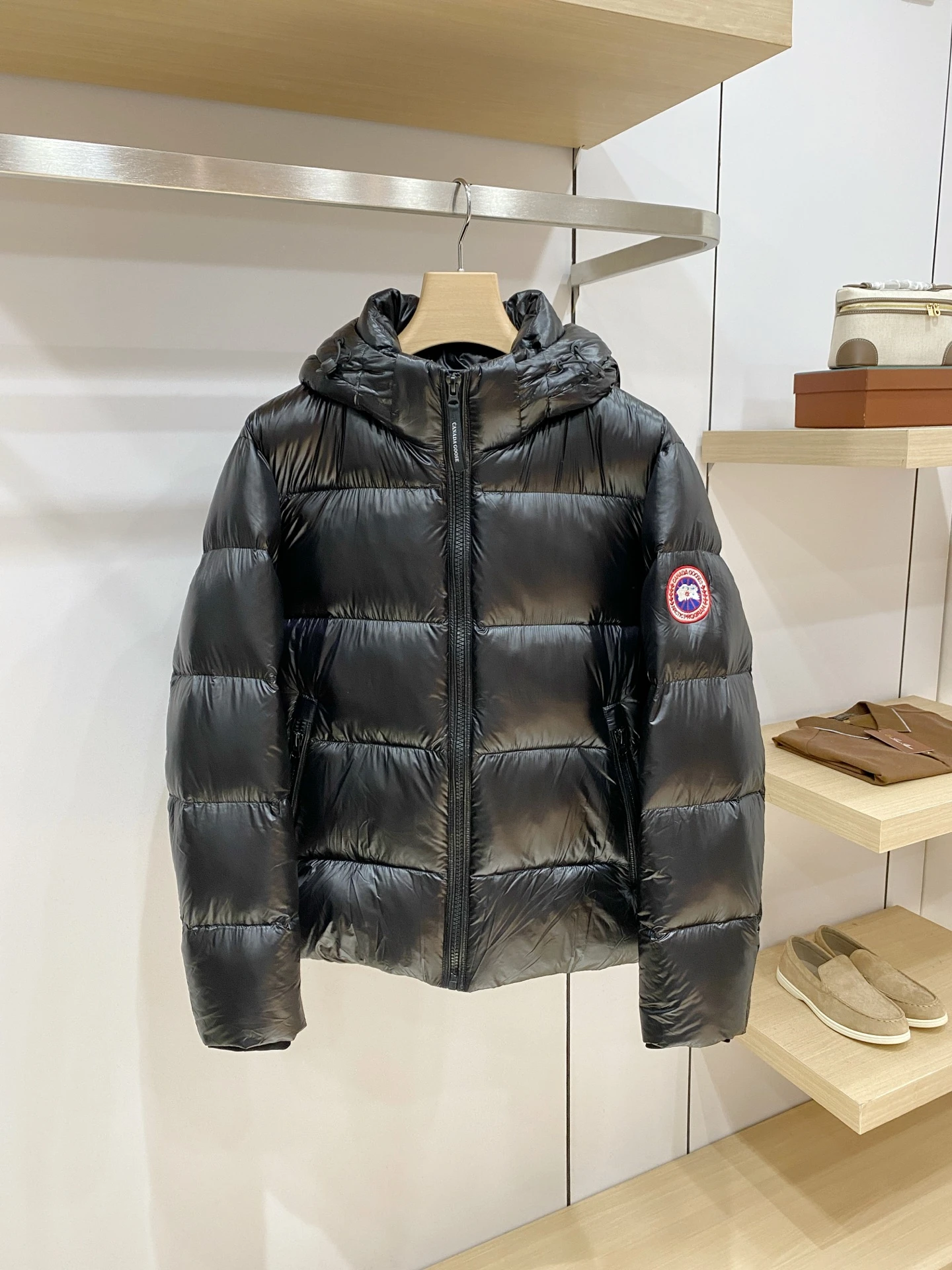 Canada Goose Down Jacket — 80673356
