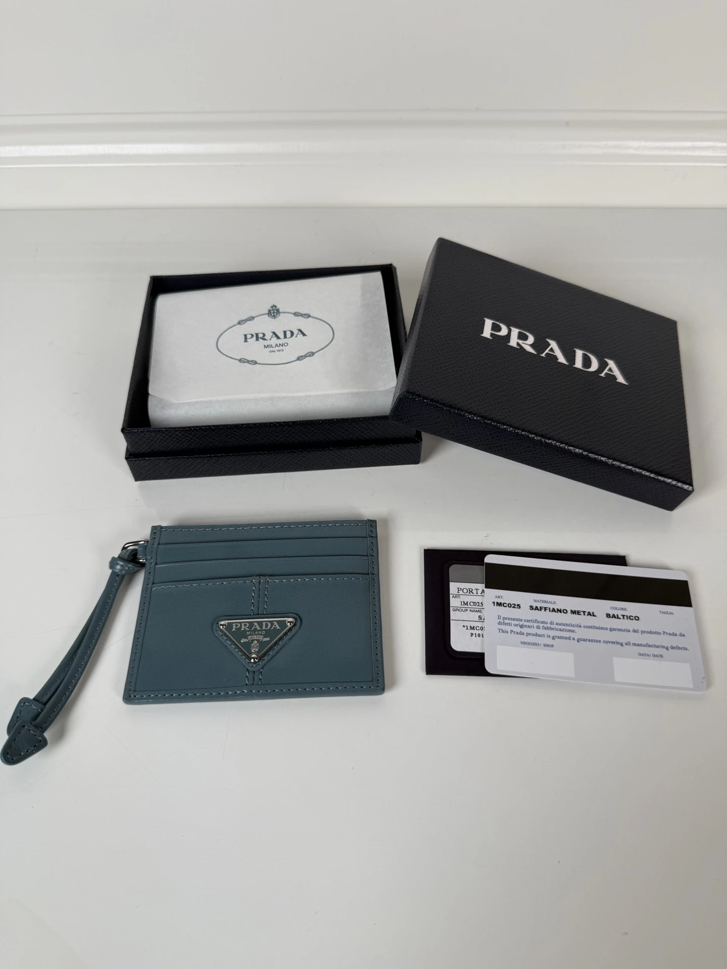 Cardholders — e722098e