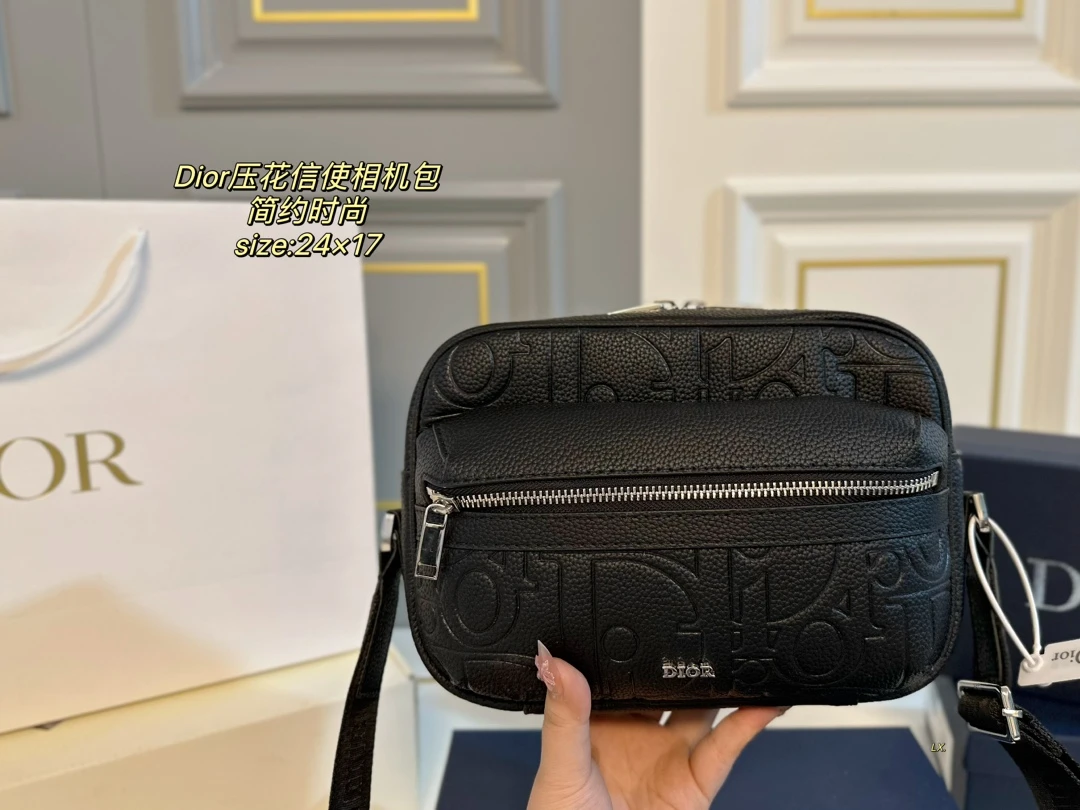 Dior Bag — cfcf70d3