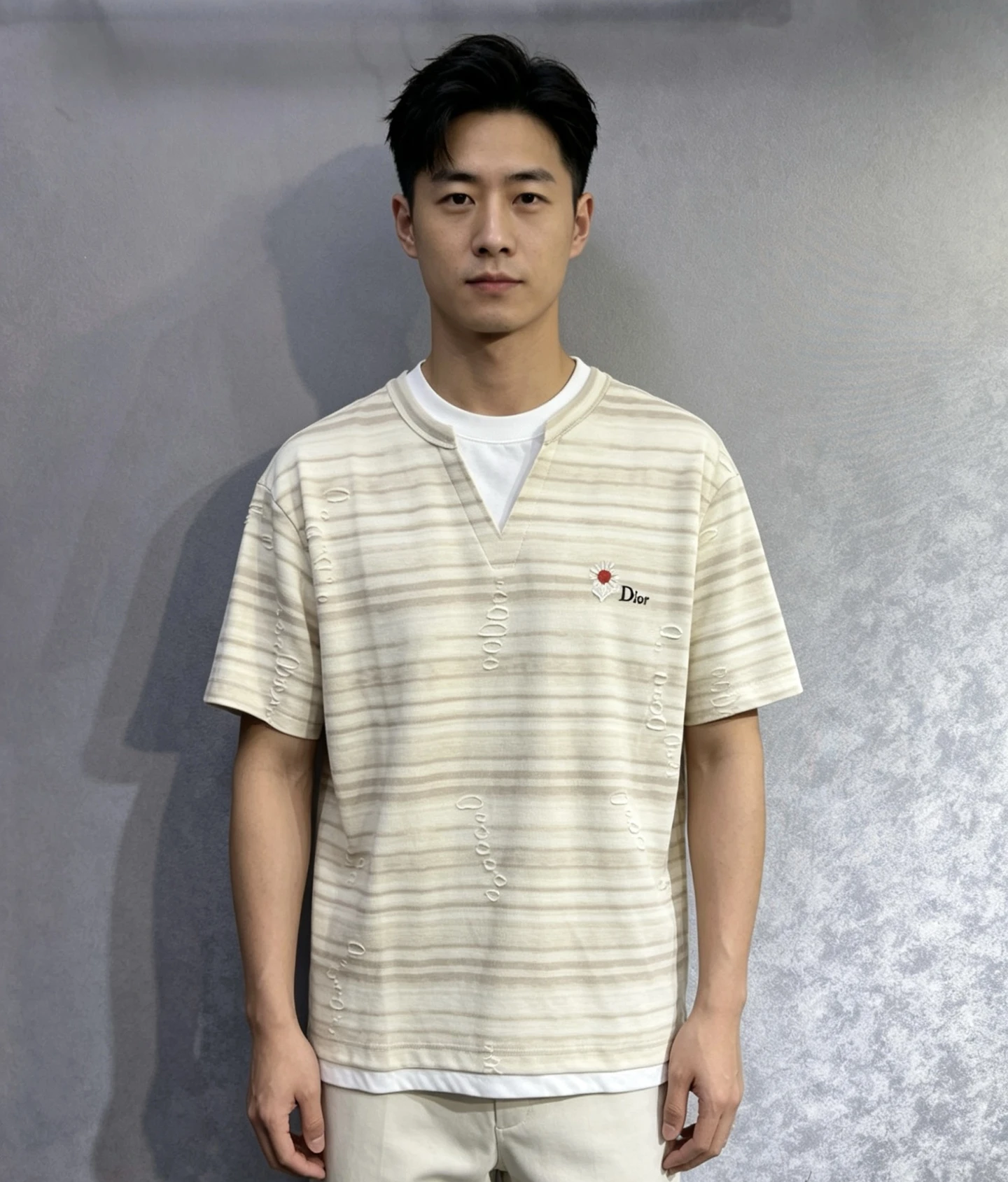 Dior T-Shirt — 34a3ac77