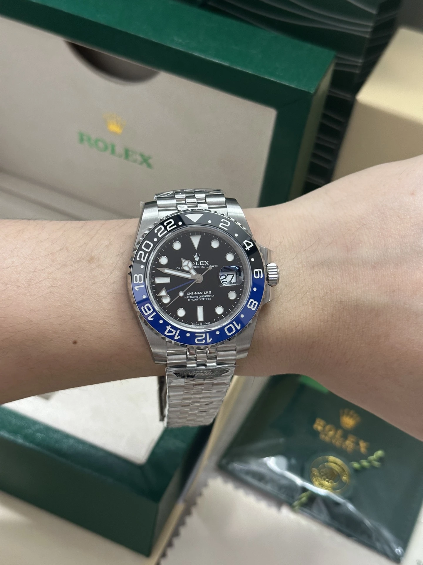 Rolex Watch — 008e6d8d