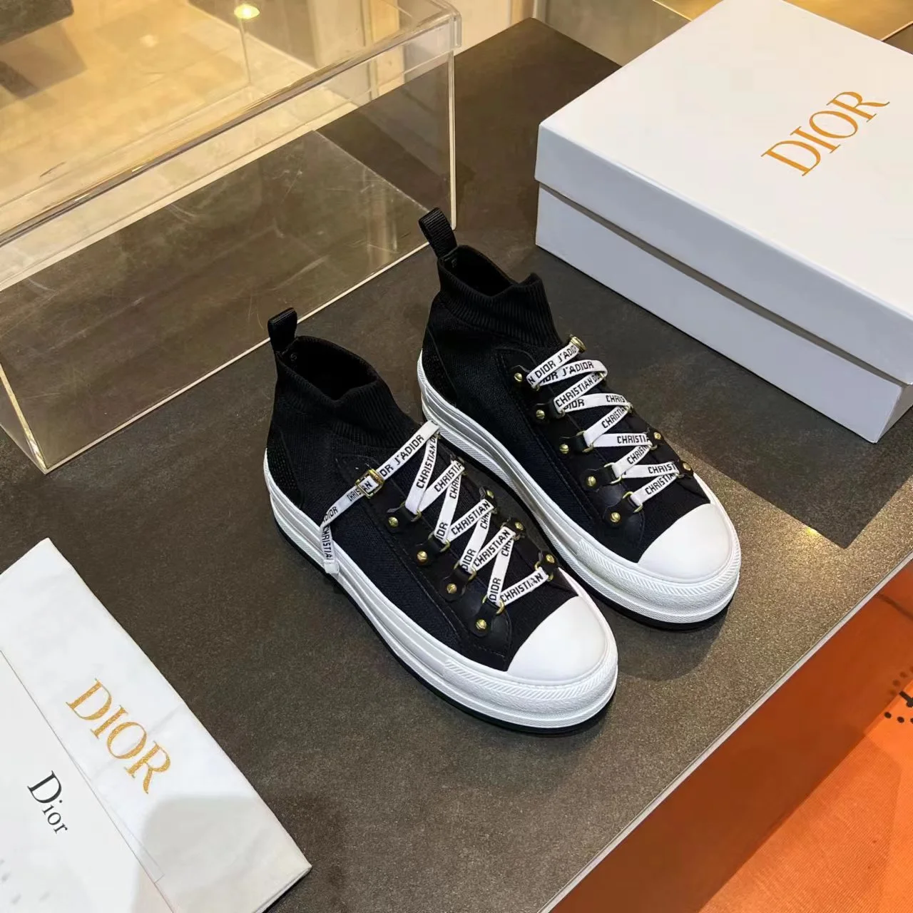 Dior Sneakers — f9ac899a