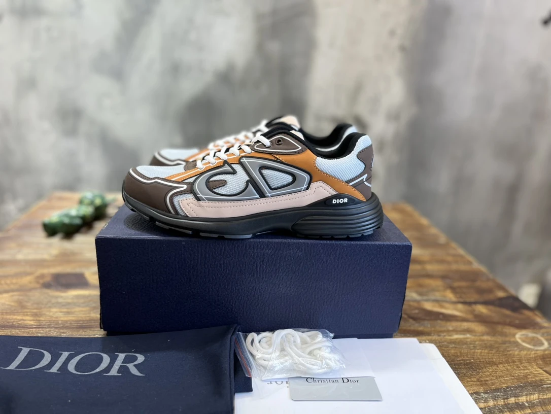 Dior Sneakers — 27e729ef