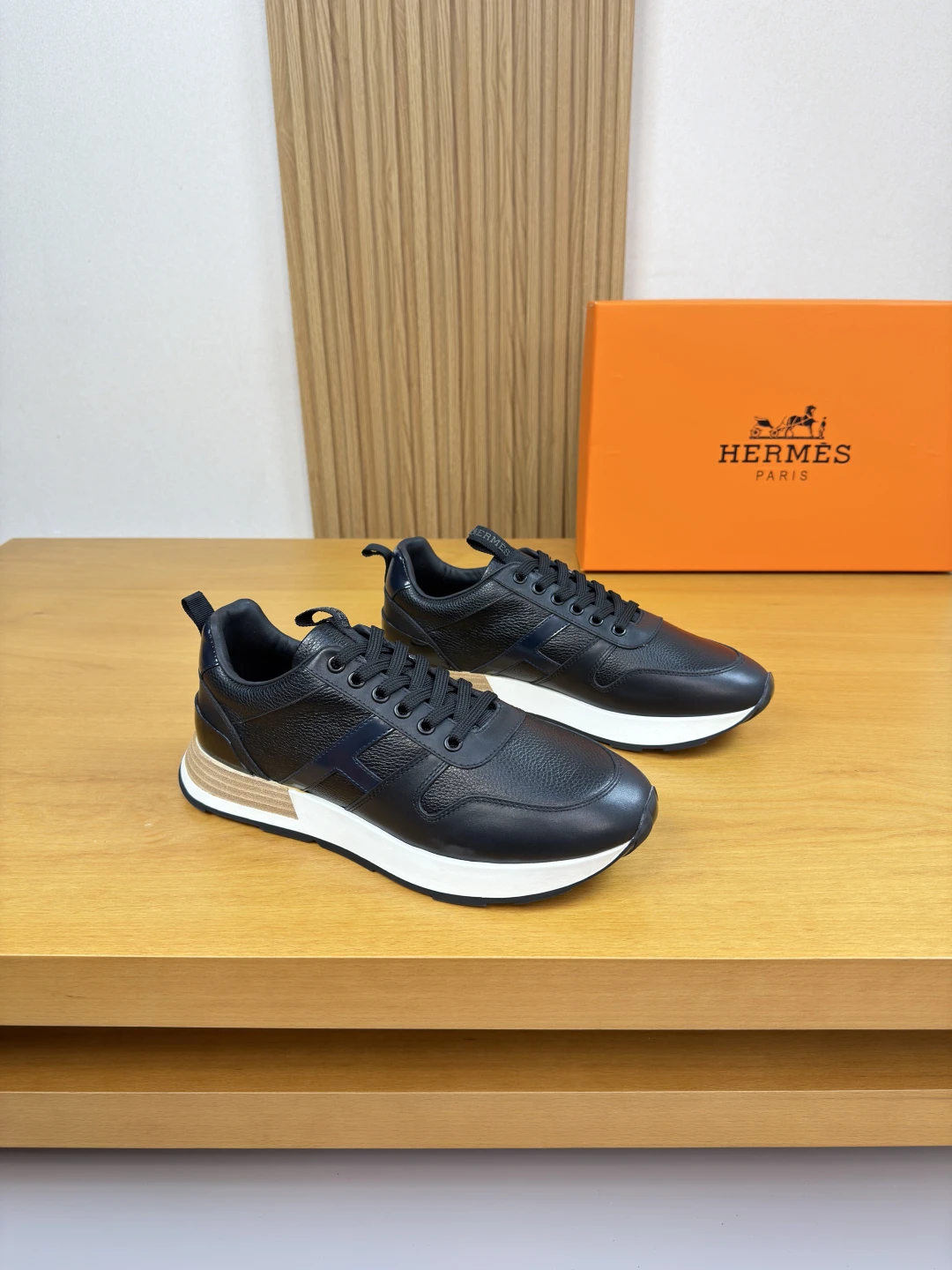 Hermès Sneakers — de254ad7
