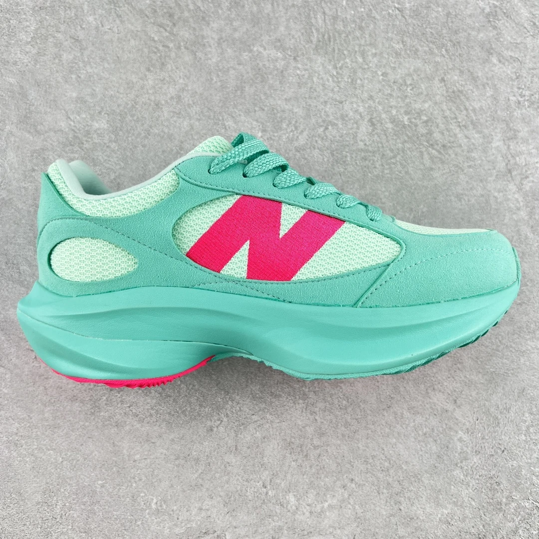 New Balance Sneakers — a5c8e4f8