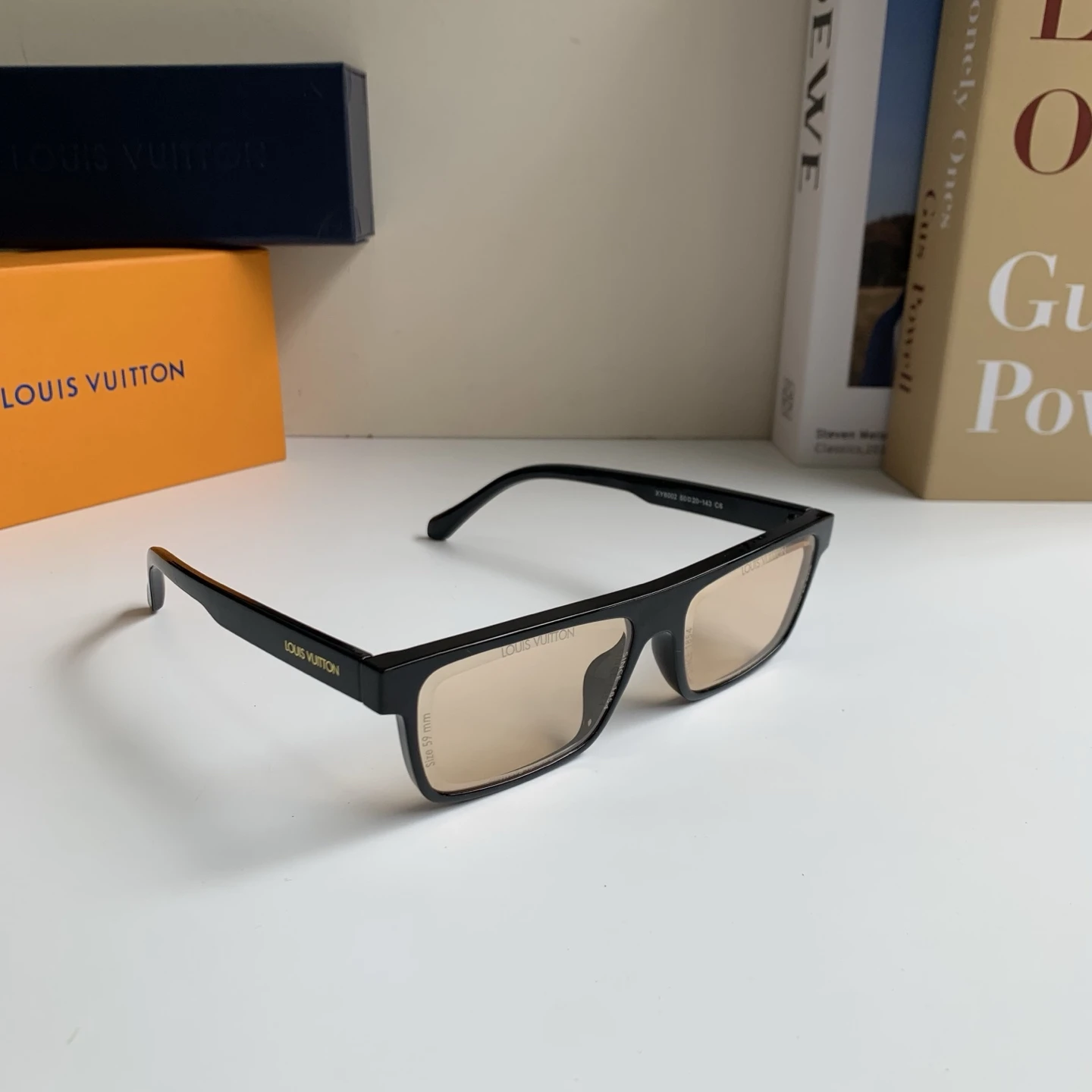 Louis Vuitton Eyewear — 124abc4f