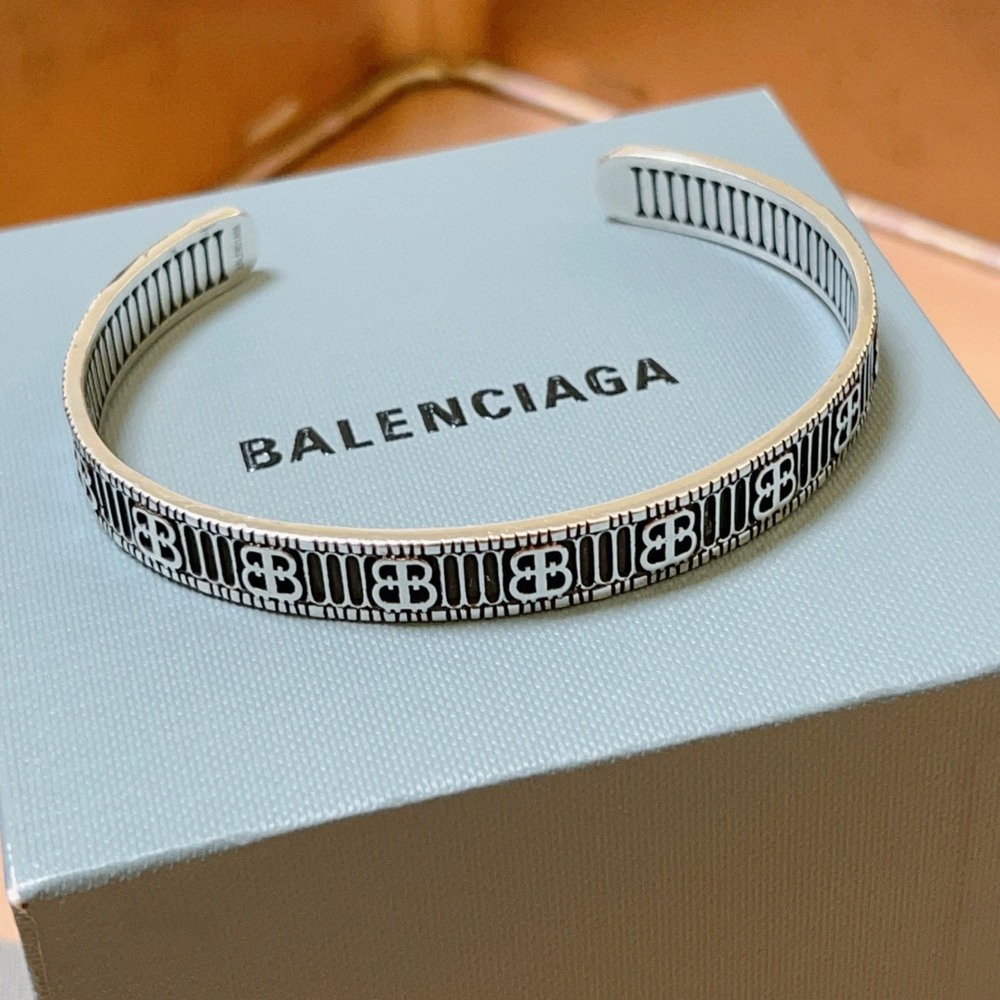 Balenciaga Jewellery — d3f5104e