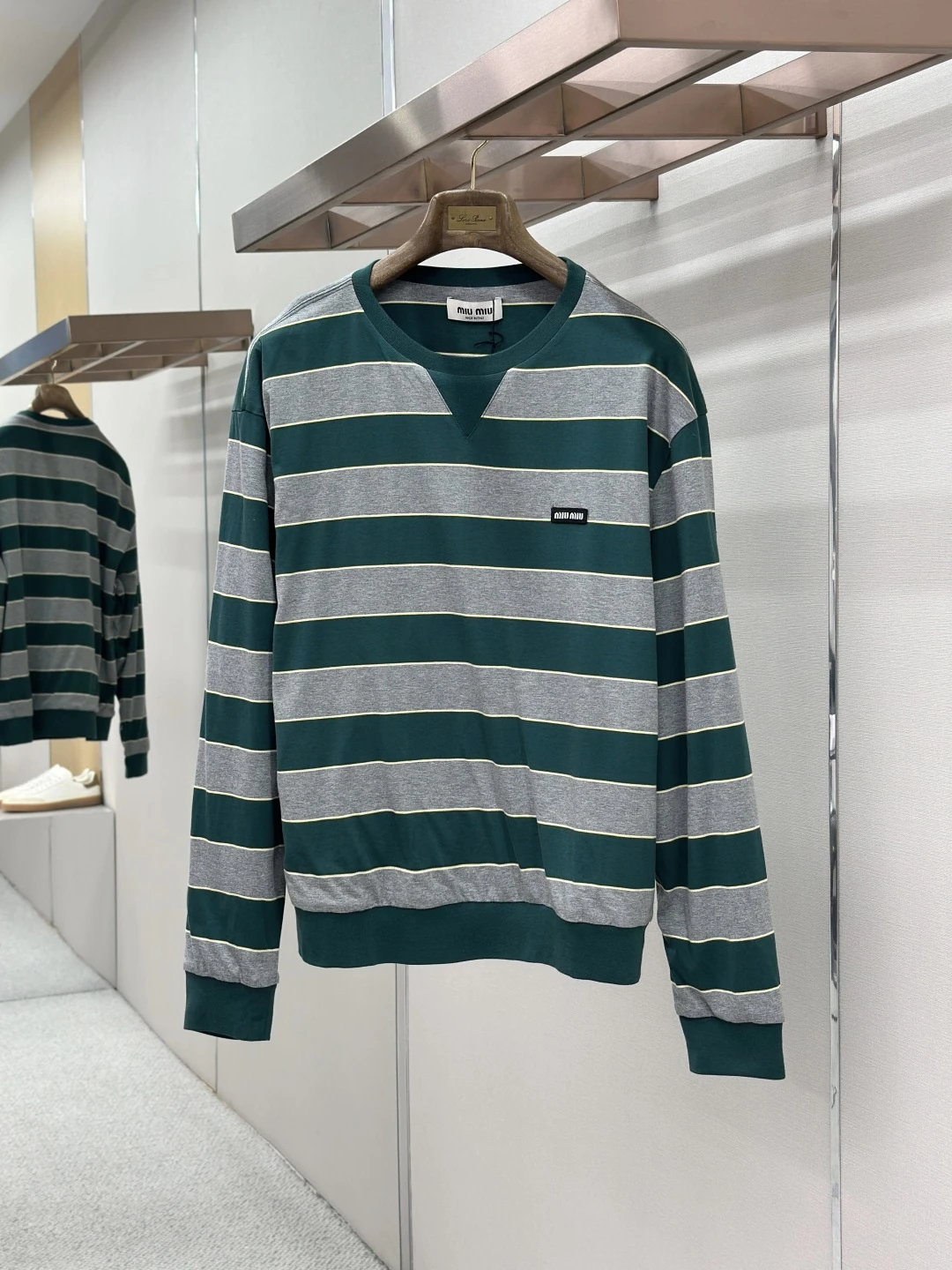 Miu Miu Sweatshirts — 7cb2f54f