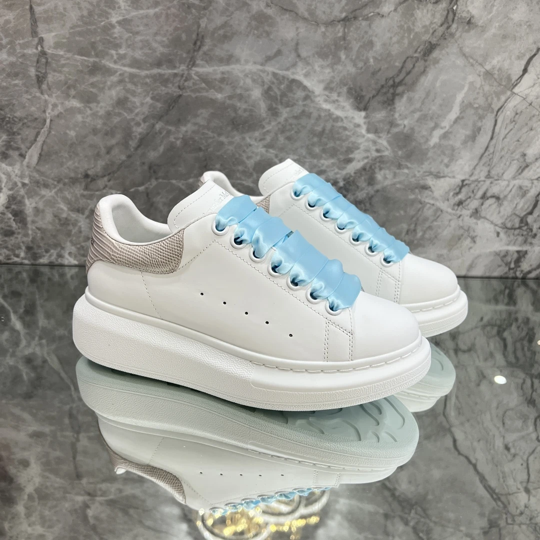Alexander McQueen Sneakers — 777344e2