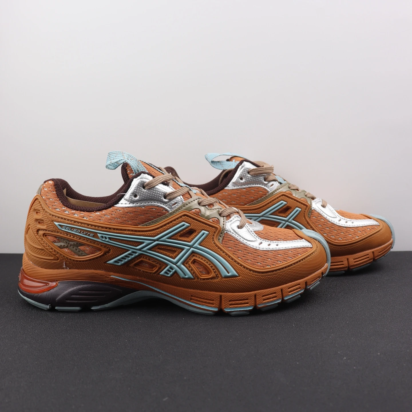 Asics Shoes — c4909a5c