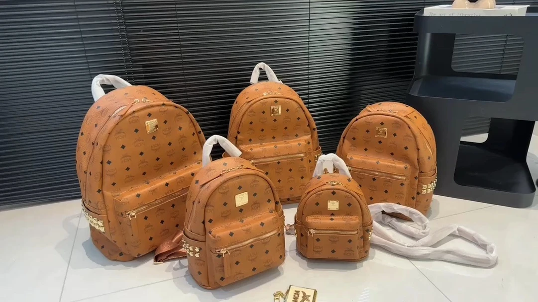 Travel Bags — d43582b1