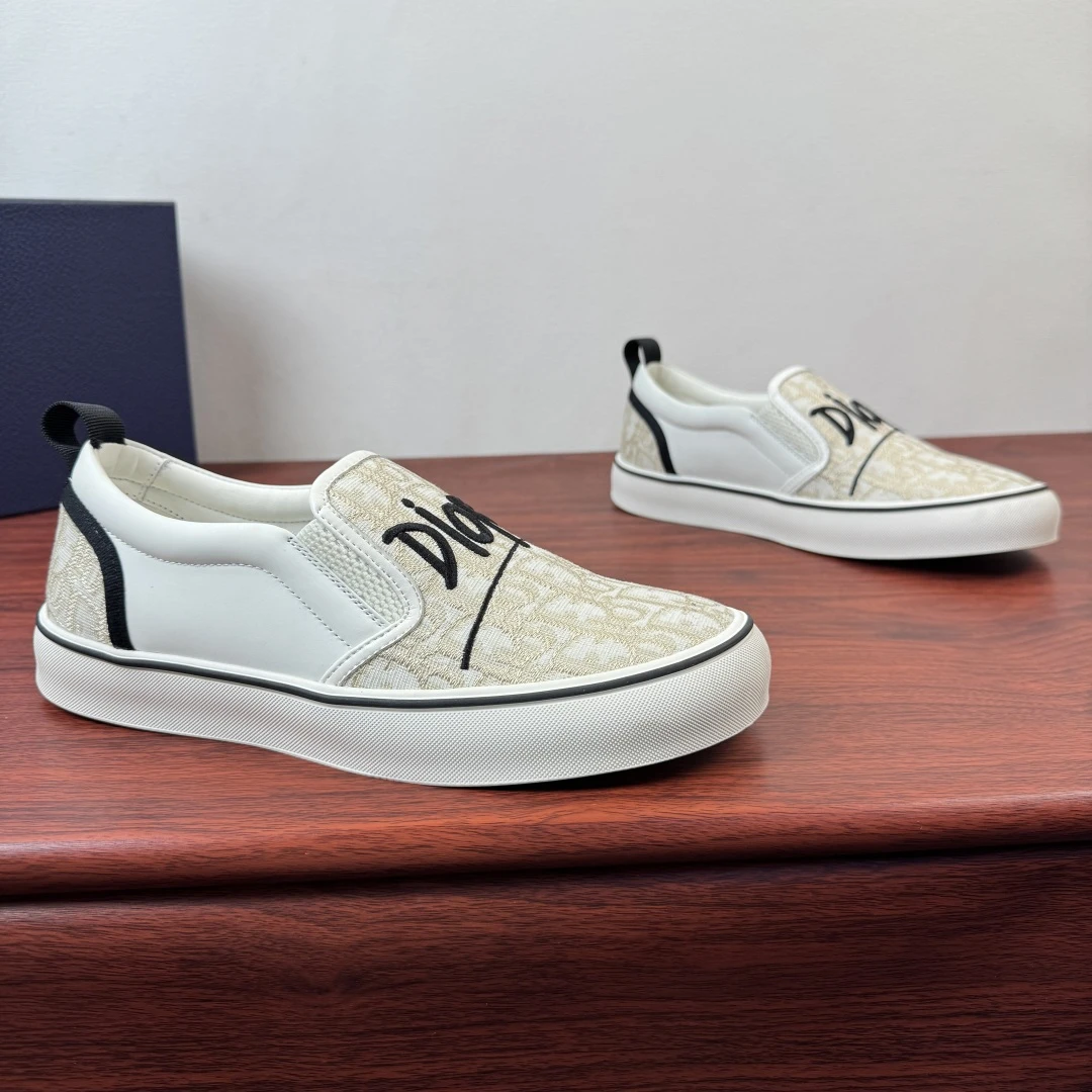 Dior Shoes — 208fb79e