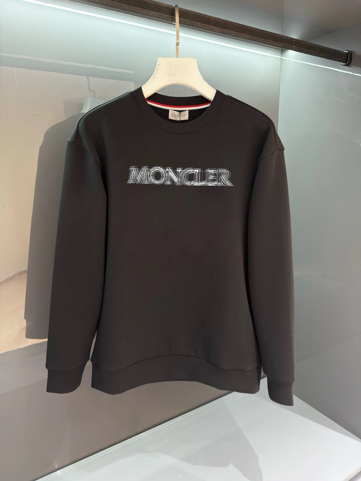 Moncler Hoodies — 22d6c0a3