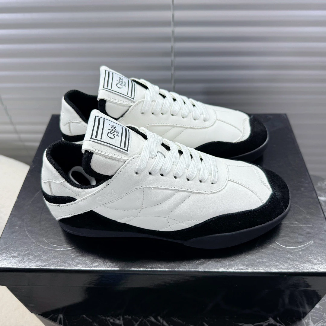 Sneakers — da4b7855