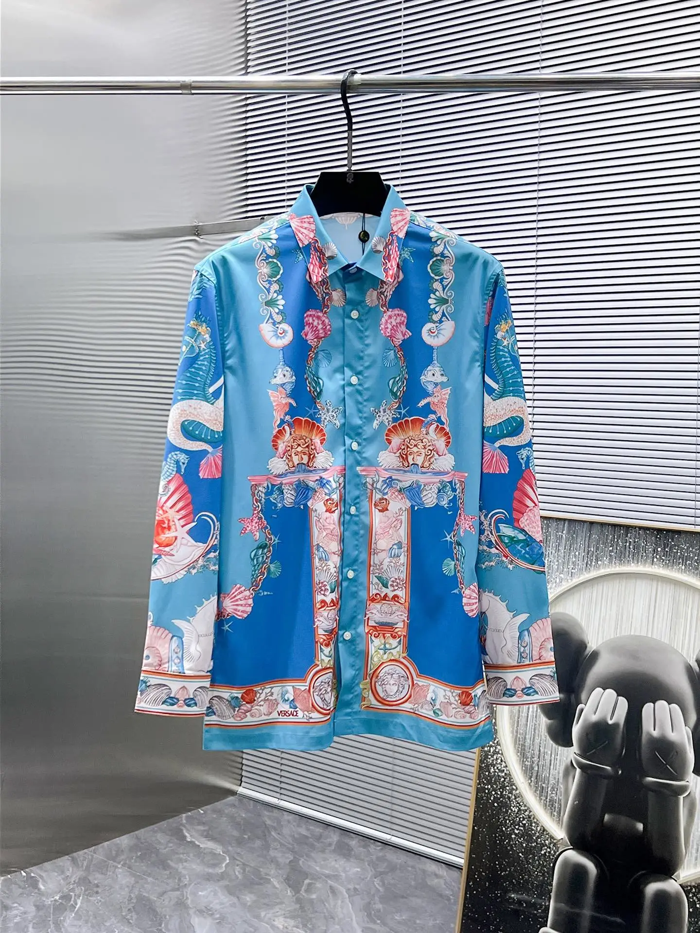 Versace Shirts — 0c753b8b