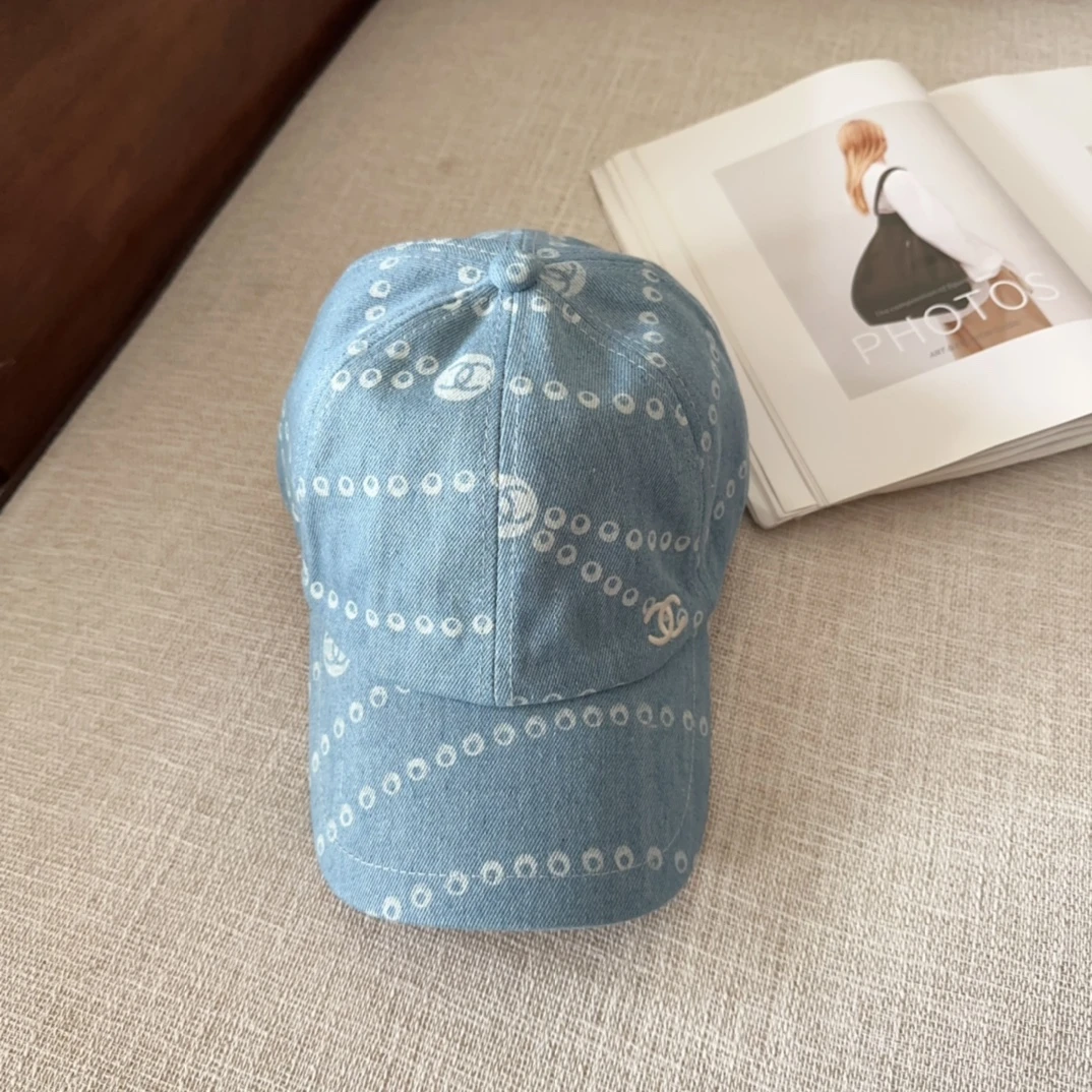 Chanel Hat — 91112cc1