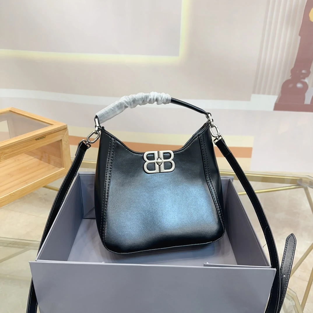 Balenciaga Bag — de813612