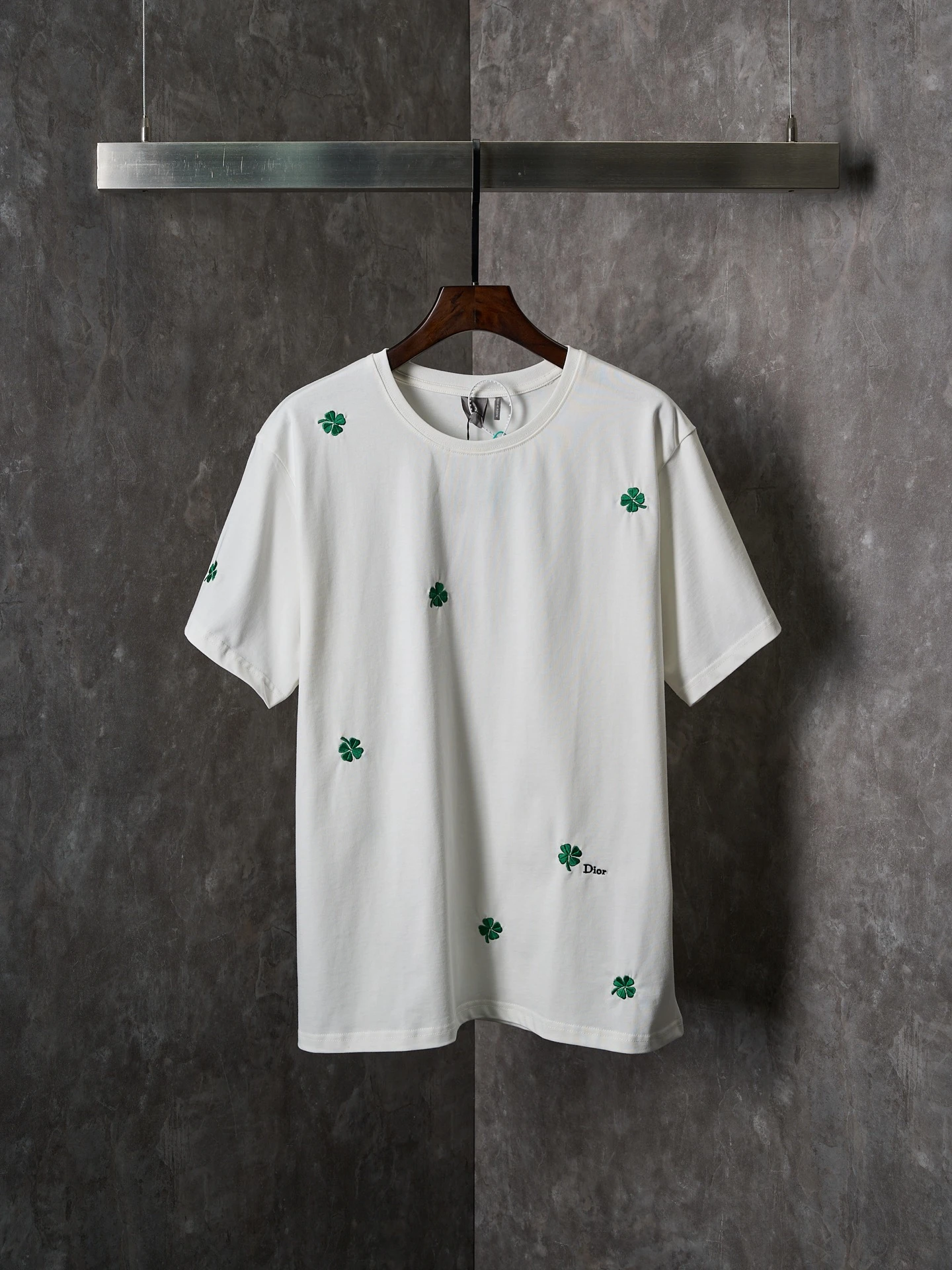 Dior T-Shirt — 115e16a8
