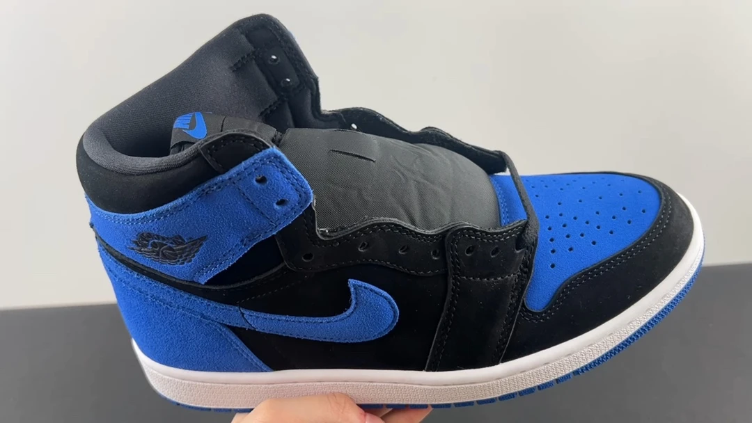 Nike Shoes — 56c32c3e