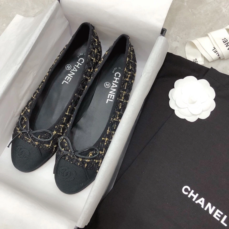 Chanel Shoes — e36dcbd4