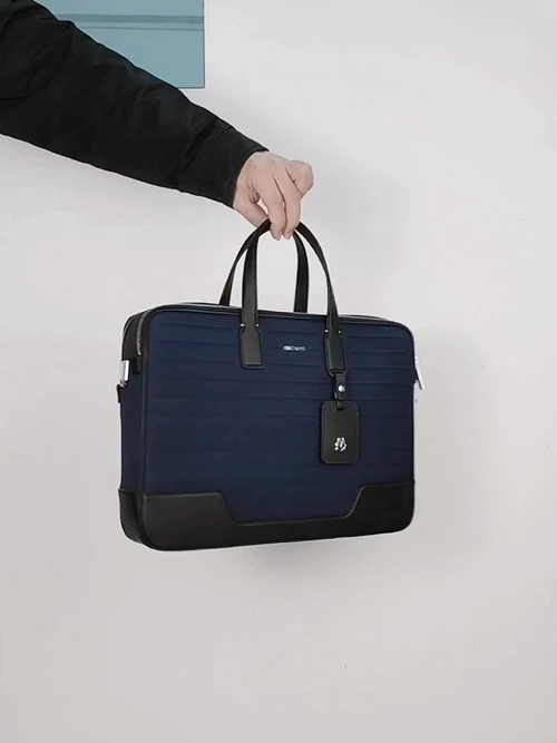 Luggage — 682b31a0
