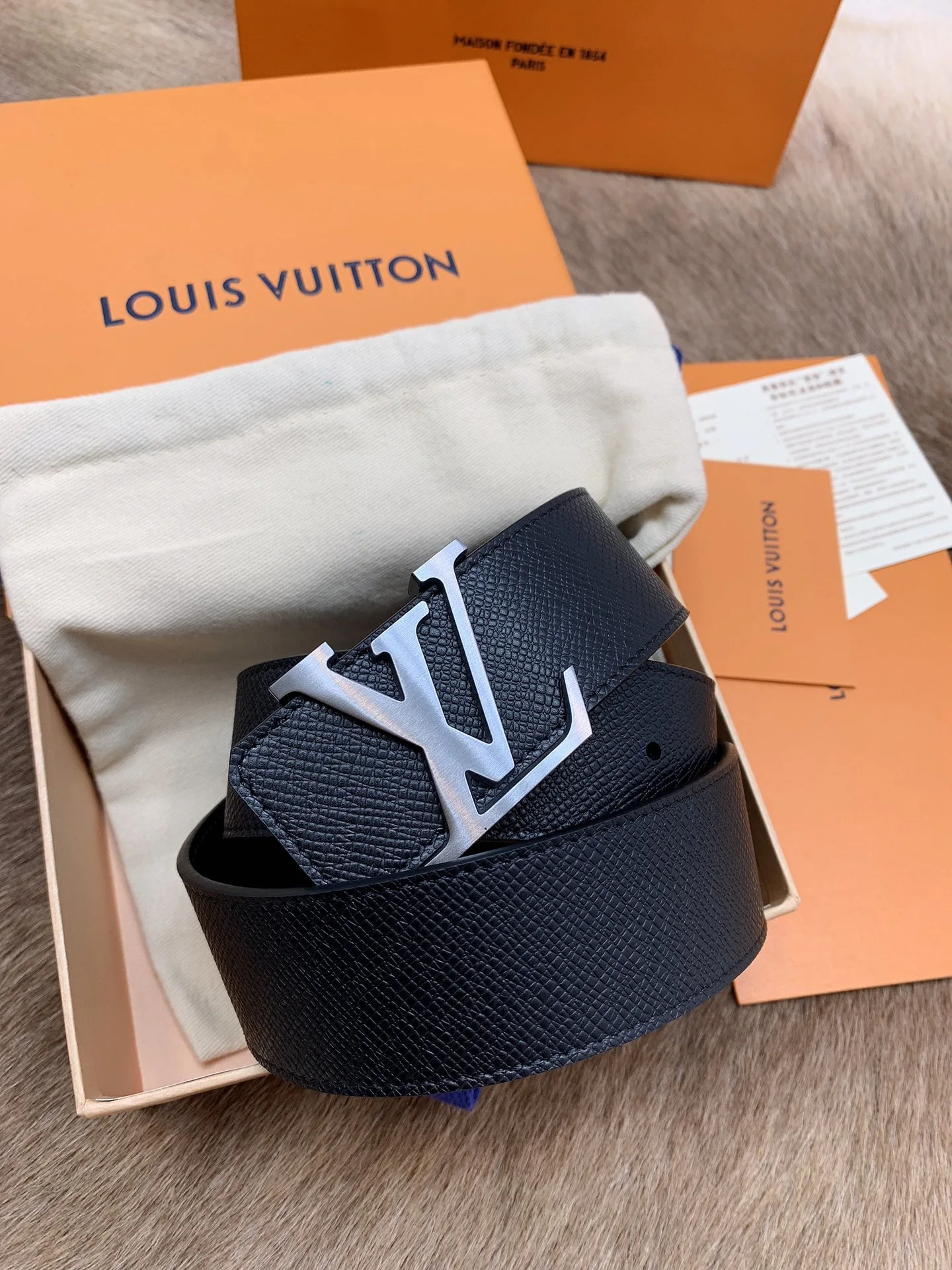 Louis Vuitton Belt — 7fe08b4e