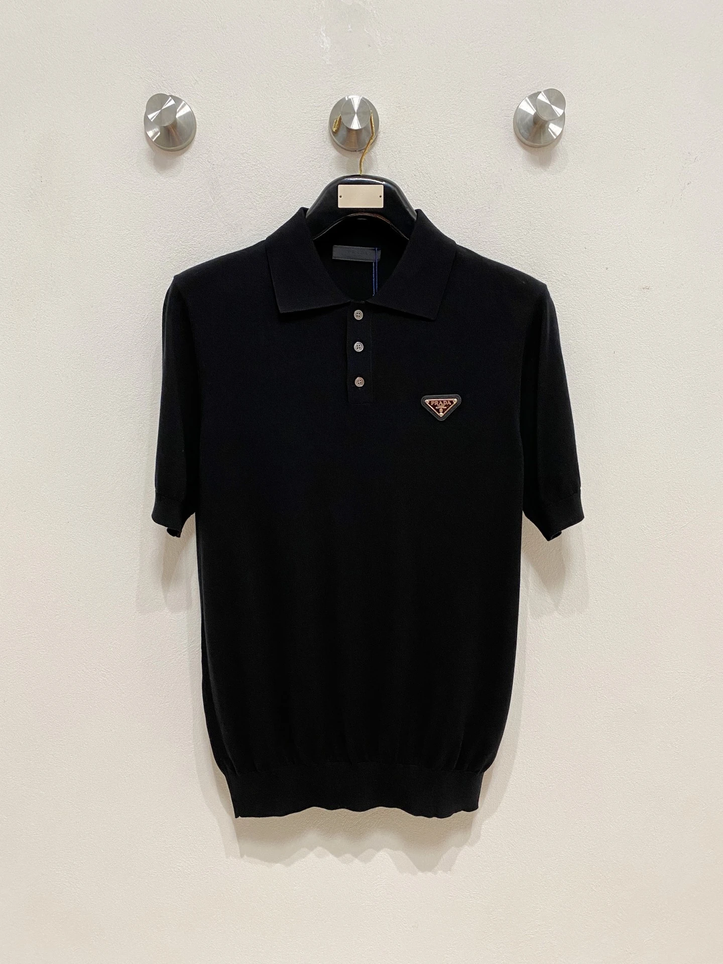 Prada T-Shirt — 7f5936f3