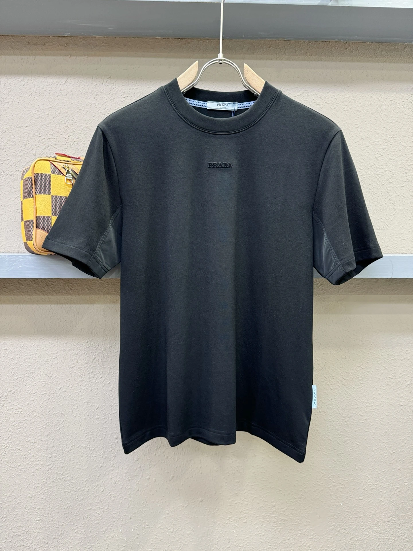 Prada T-Shirt — 0c03aa02