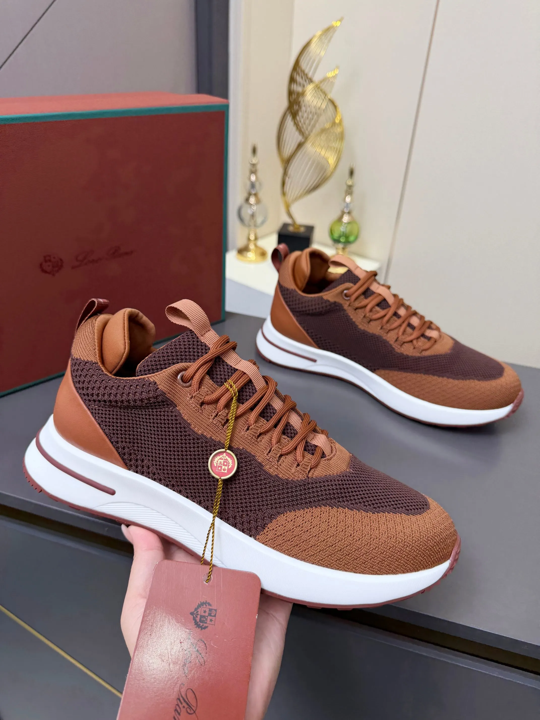 Loro Piana Sneakers — 1e3d5f5a