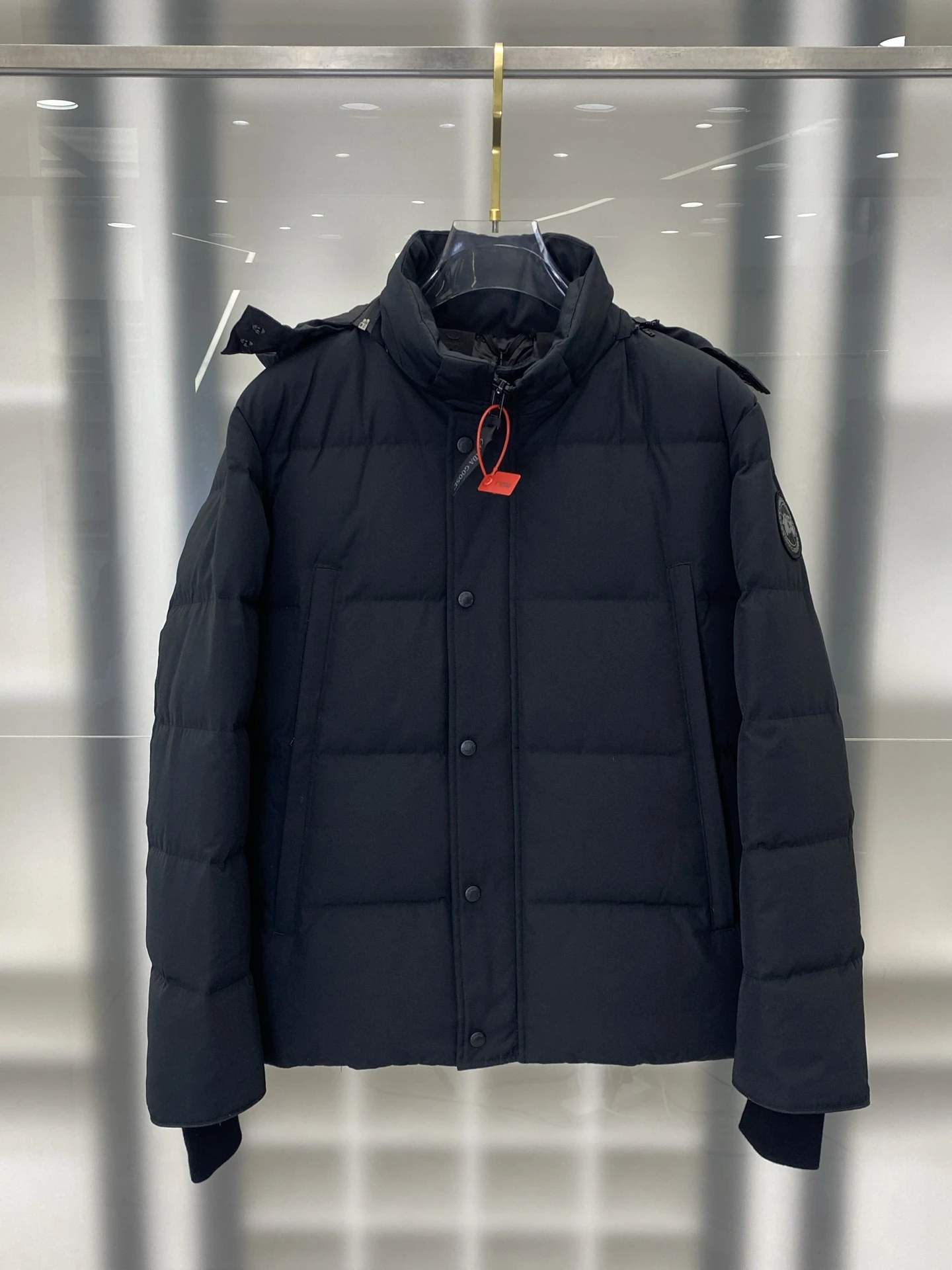 Canada Goose Down Jacket — 3bc0ff1c