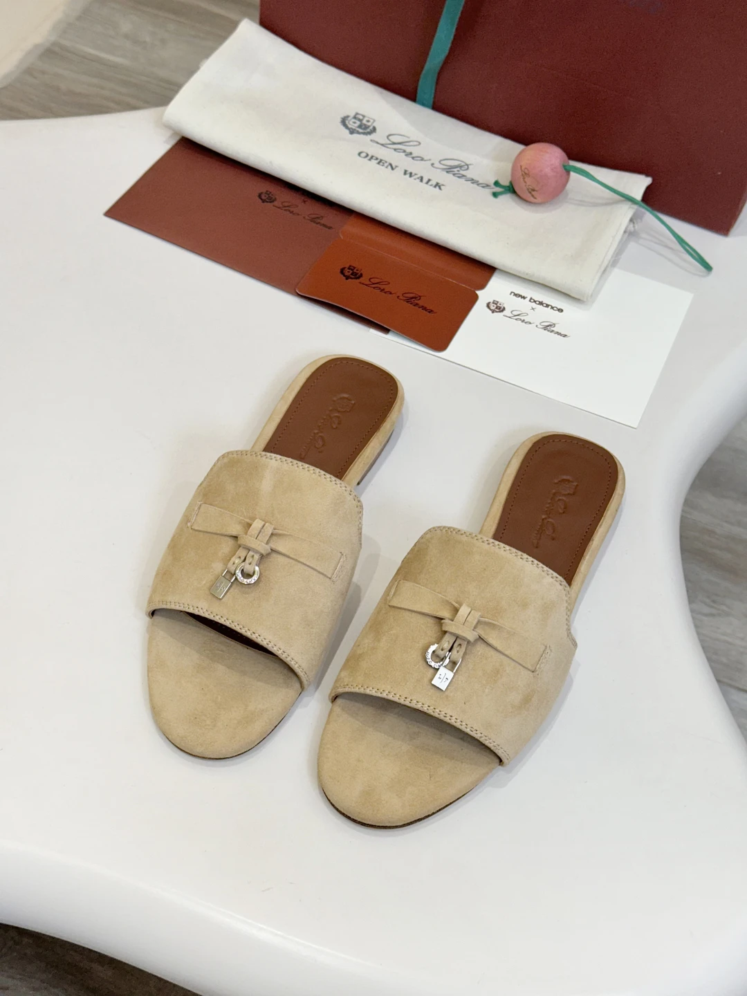 Loro Piana Slippers — 0677b1c8