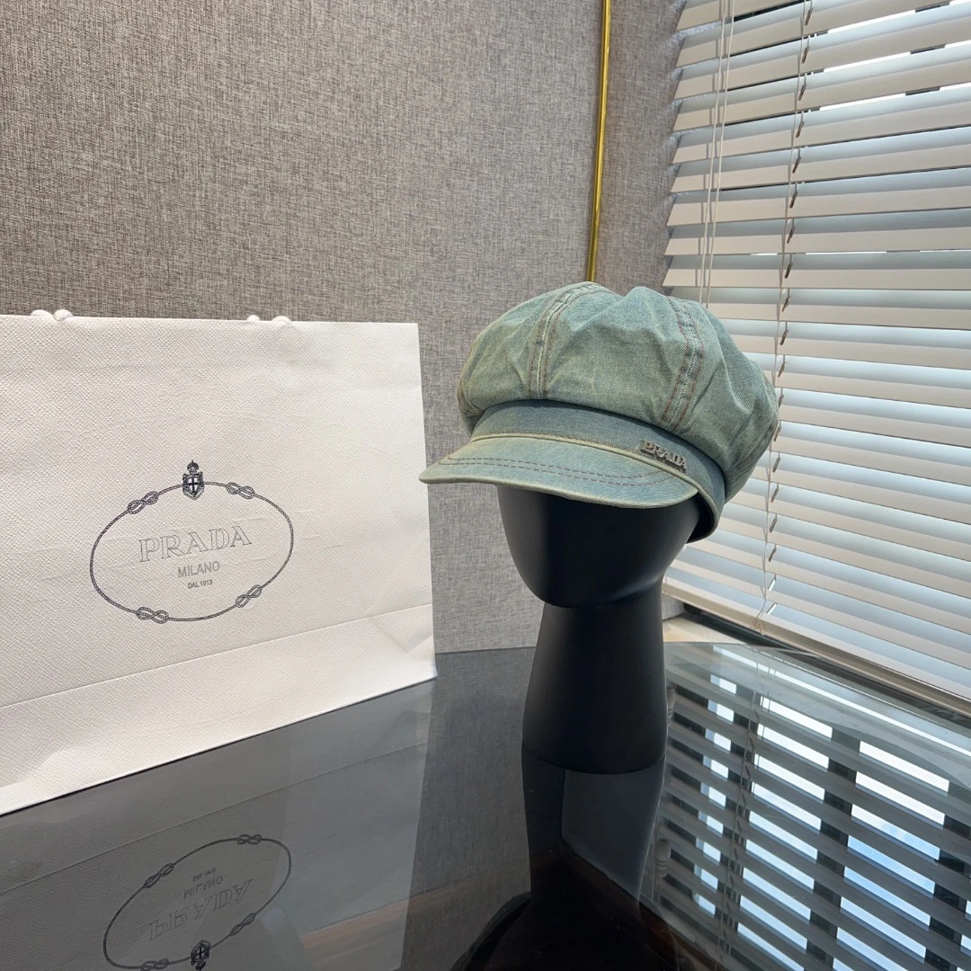 Prada Hat — 137bfe87