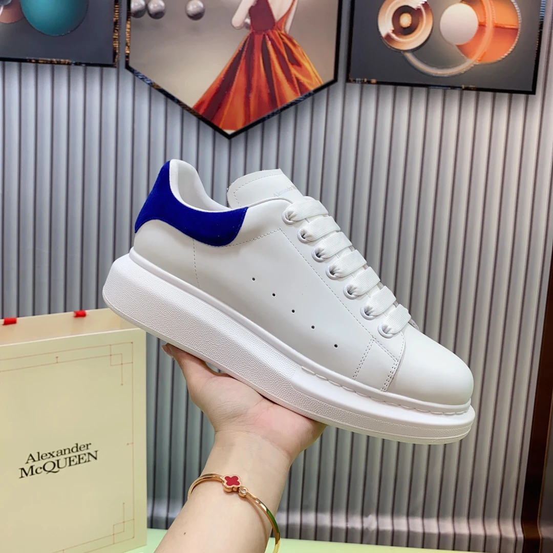 Alexander McQueen Sneakers — 17ee31ec