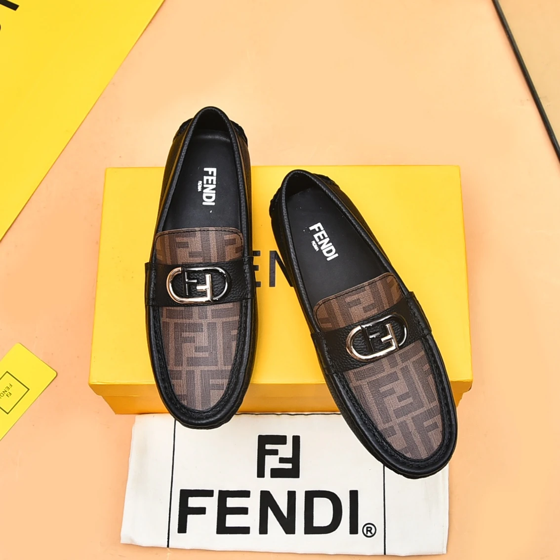 Fendi Loafers — ebbd11d9