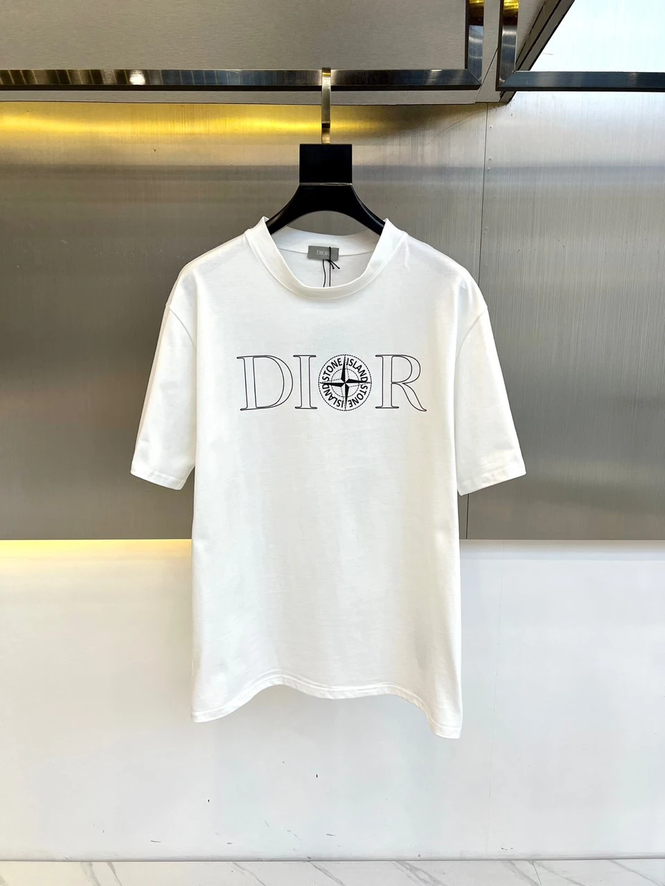 Dior T-Shirt — 1c7fdd66