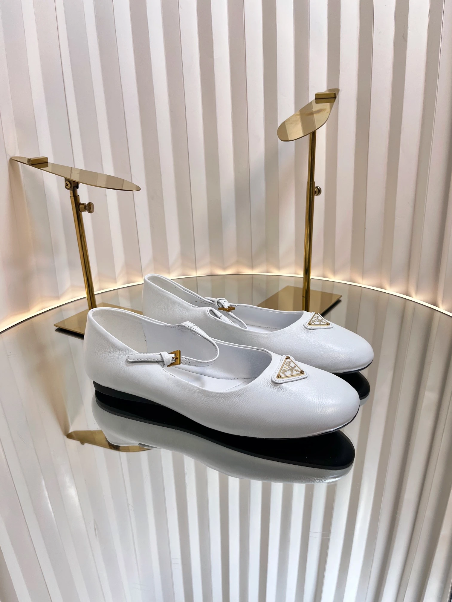Prada Shoes — ffdf8717