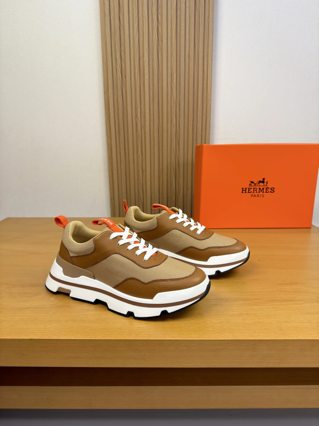 Hermès Sneakers — 54ef997a