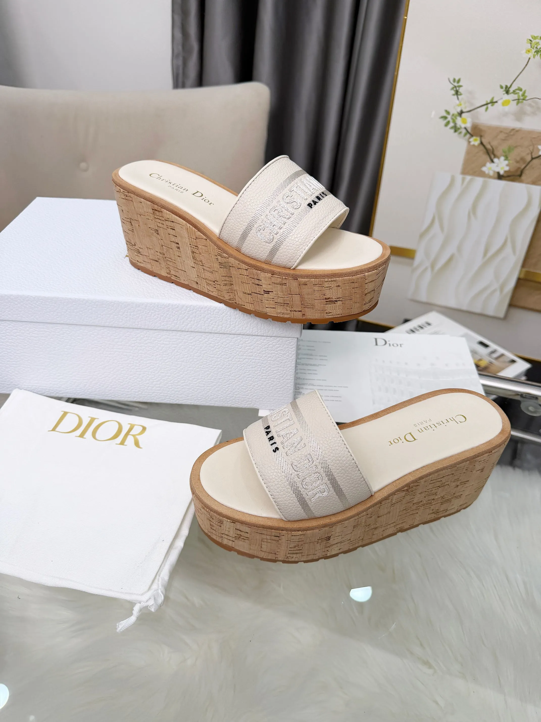 Dior Sandals — c7cba9d8