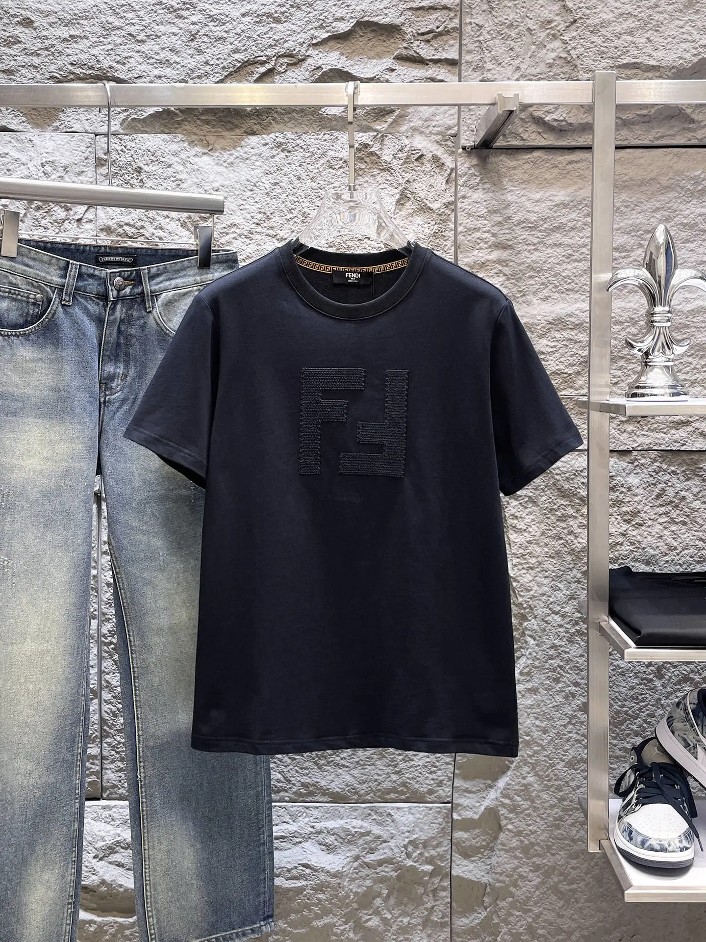 Fendi T-Shirt — 211753d6