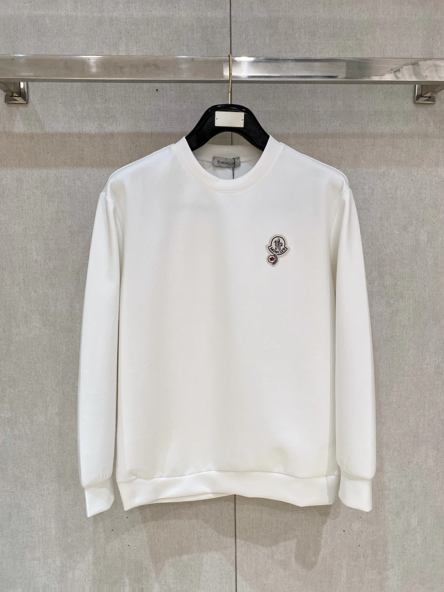 Moncler Sweatshirts — 448209f9