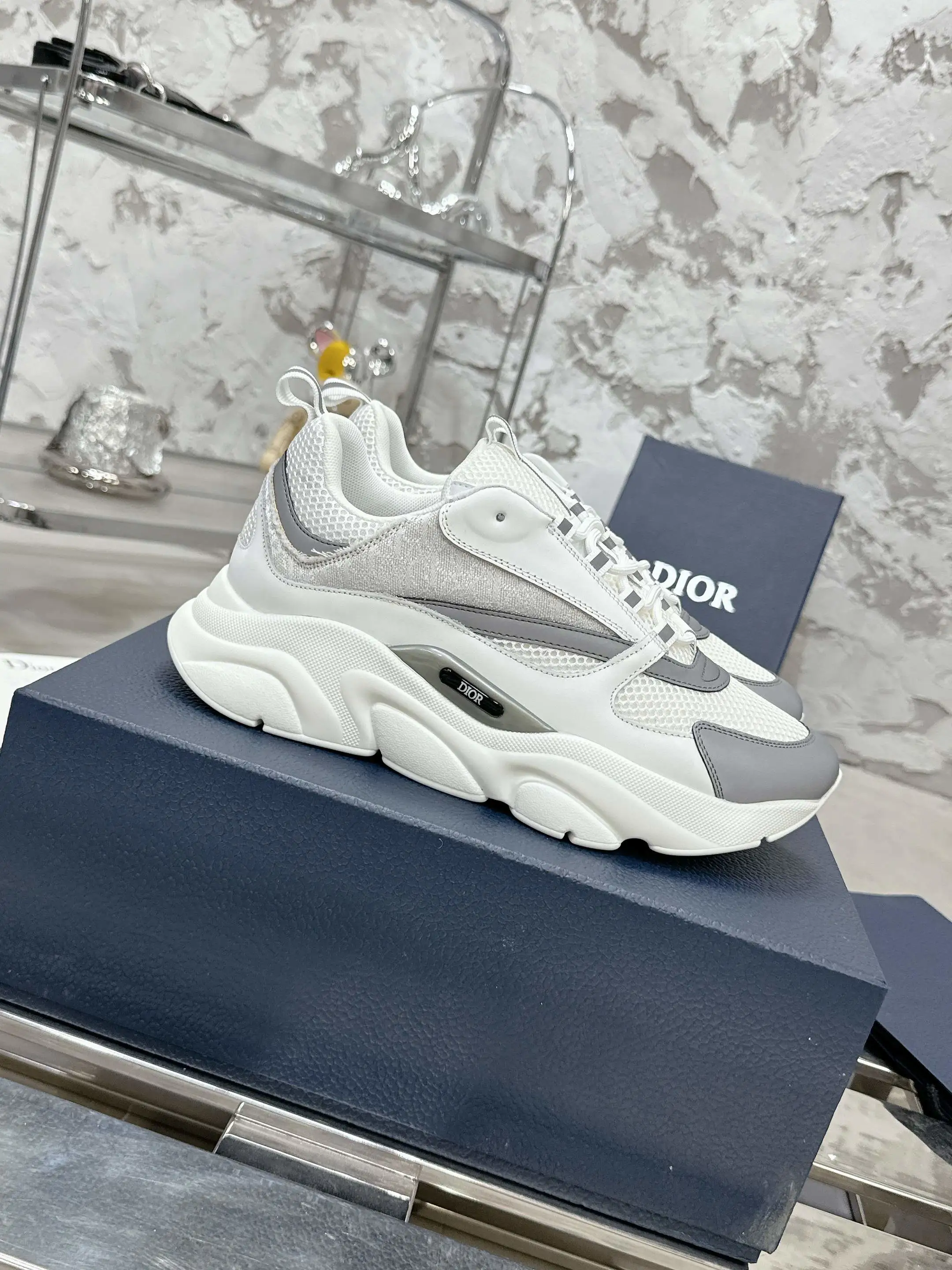 Dior Sneakers — 4d81fe8c