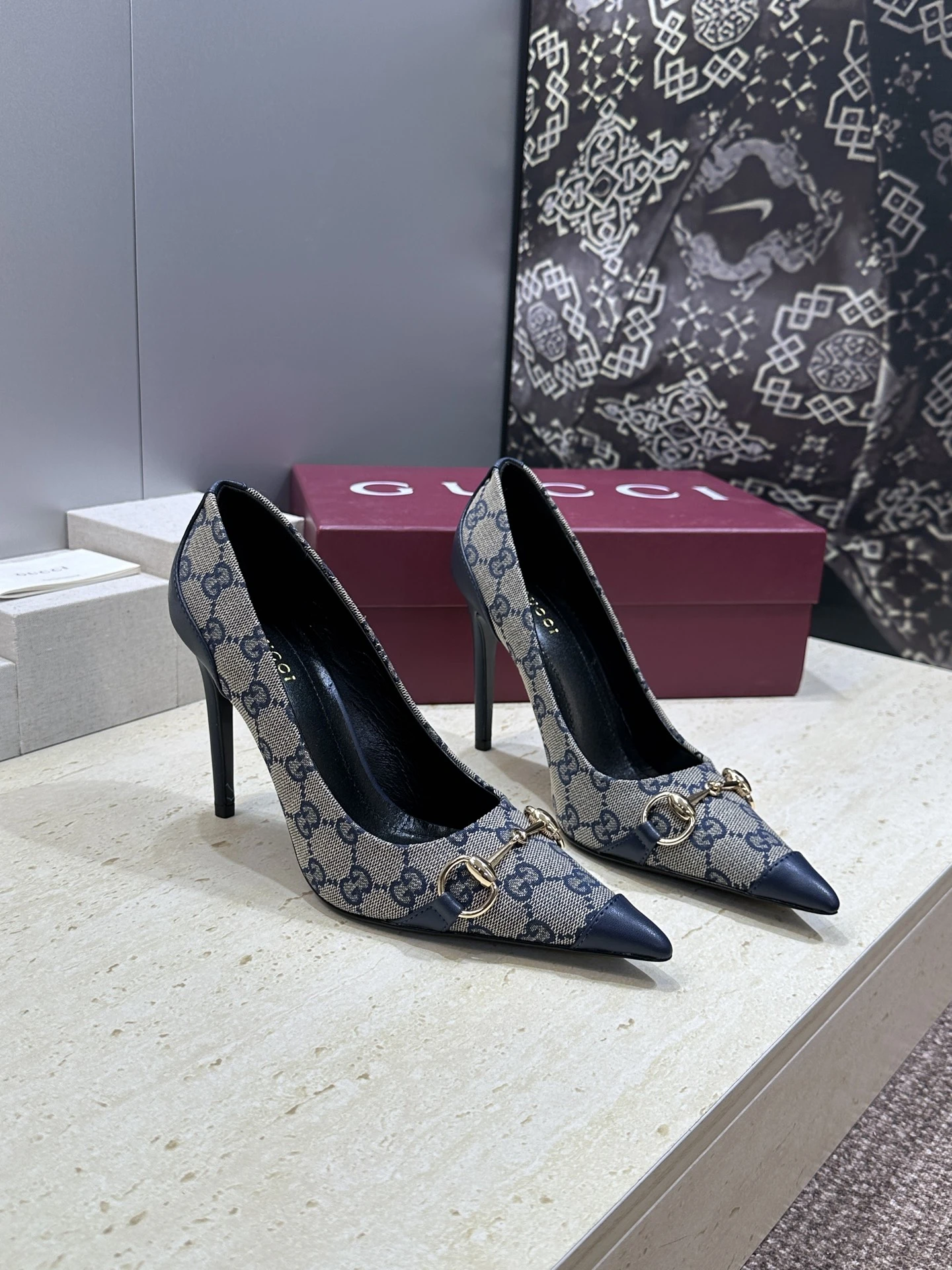 Gucci Shoes — f96d891f