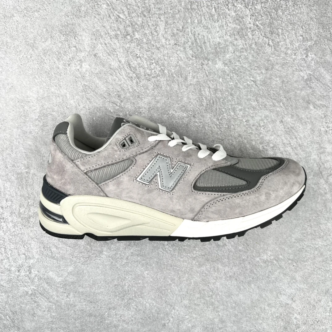 New Balance Sneakers — b629fdc1