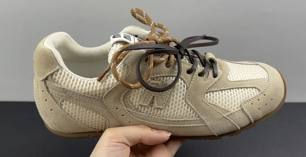 New Balance Shoes — 1d46a3d4