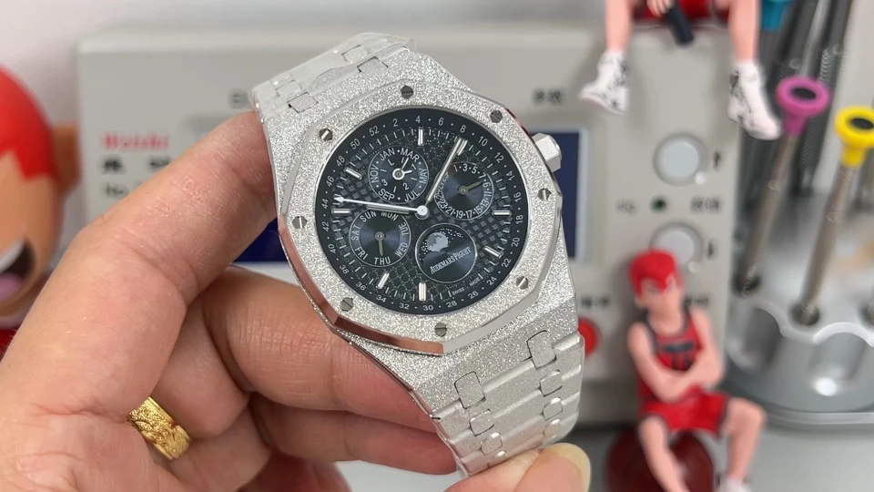 Audemars Piguet Watch — 88b7b298