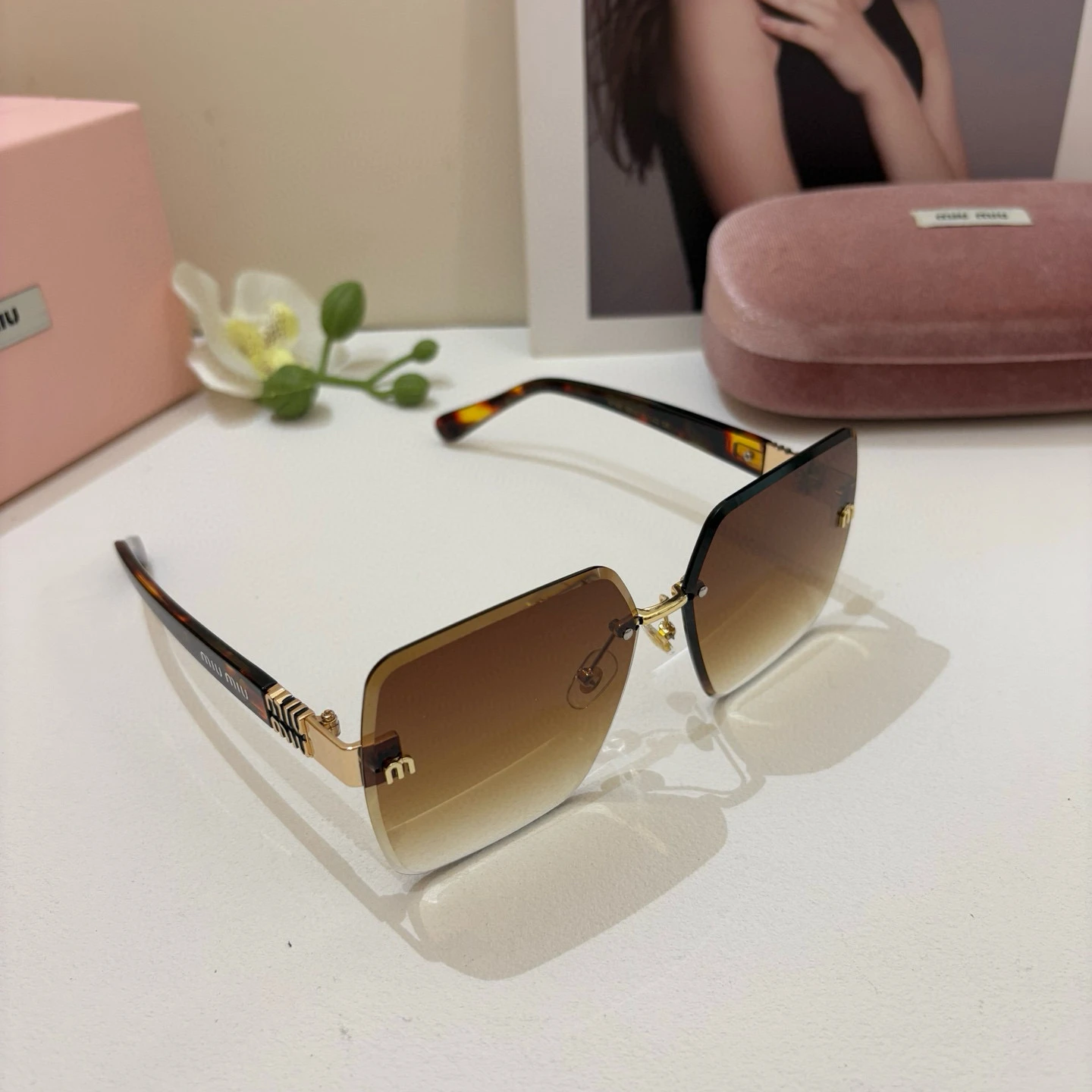 Miu Miu Eyewear — 4ce6abaf