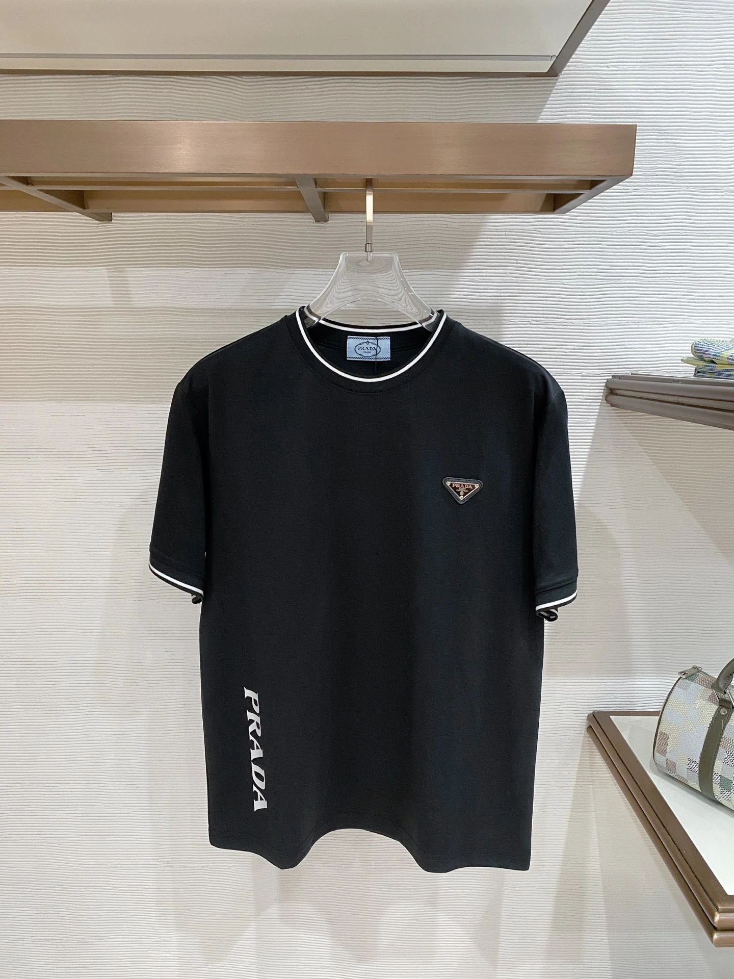 Prada T-Shirt — 53939738