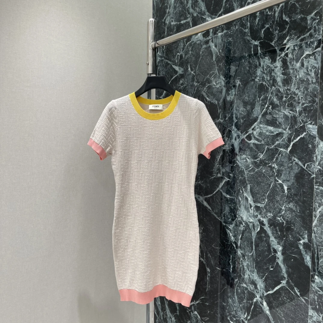 Dresses — 9cc4f9e7