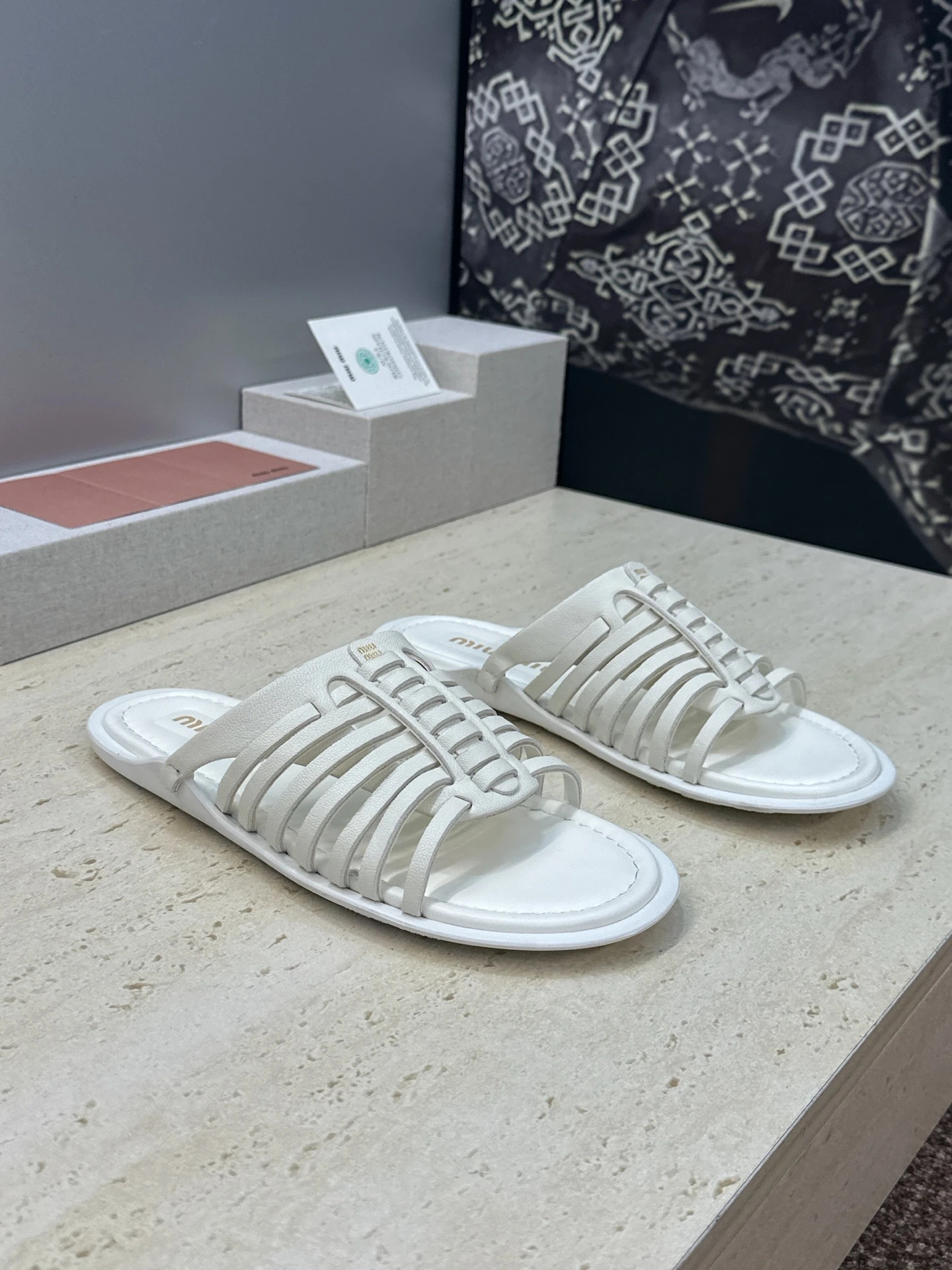 Miu Miu Slippers — 3e0a9ee9